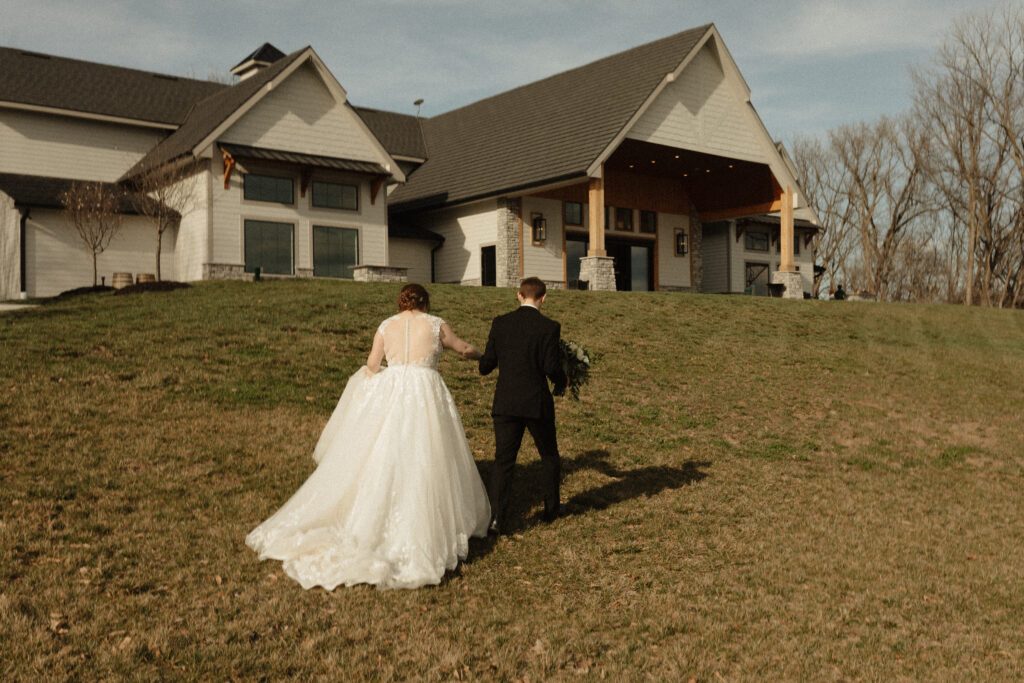 barn wedding venue in richmond mo
